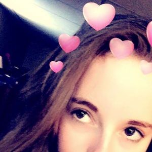 Meet your Posher, Hailey